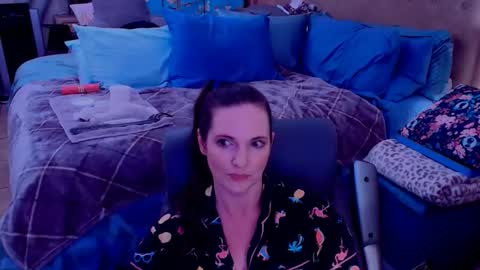 Snapshot of ninajaymes chatting on May 1, 2026, 1:21 am Nina Jaymes online show from May 1, 2026, 1:21 am