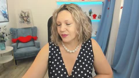 Snapshot of ninastarle chatting on March 7, 2026, 11:29 am ninastarle online show from March 7, 2026, 11:29 am