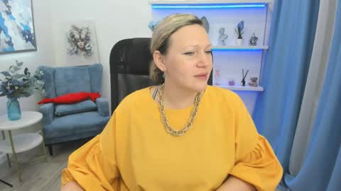 Snapshot of ninastarle chatting on April 8, 2026, 4:23 am ninastarle online show from April 8, 2026, 4:23 am