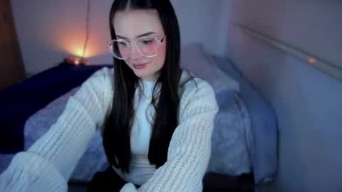 ninavolkov online show from June 26, 2026, 10:58 pm