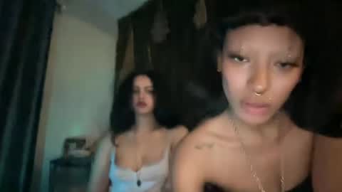 Snapshot of ninaxxglacier chatting on July 21, 2026, 3:09 am roxxxi online show from July 21, 2026, 3:09 am