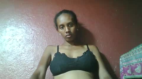 ninie246746 online show from January 19, 2025, 6:00 pm