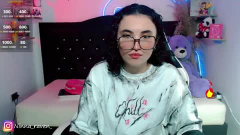 Snapshot of ninna_raven chatting on May 29, 2026, 9:13 pm Ninna online show from May 29, 2026, 9:13 pm