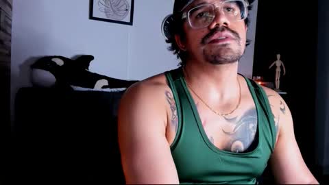 Snapshot of nipsfetich chatting on February 18, 2026, 2:40 am Steven online show from February 18, 2026, 2:40 am