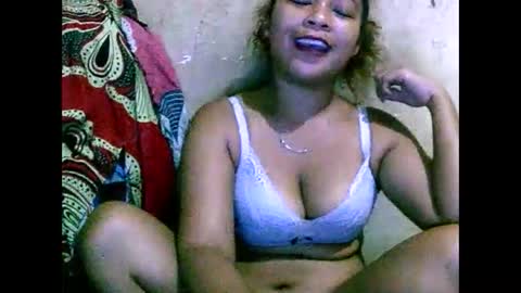 Snapshot of nirina149521 chatting on November 24, 2025, 5:29 am nirina149521 online show from November 24, 2025, 5:29 am