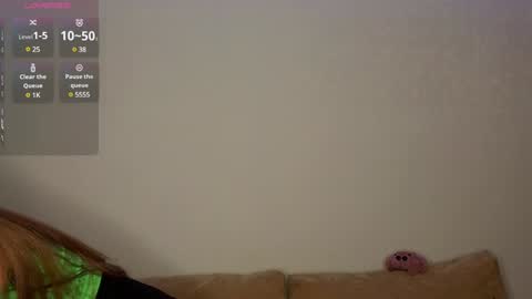 Snapshot of nirvanatwo chatting on December 8, 2024, 5:55 pm Lynn online show from December 8, 2024, 5:55 pm