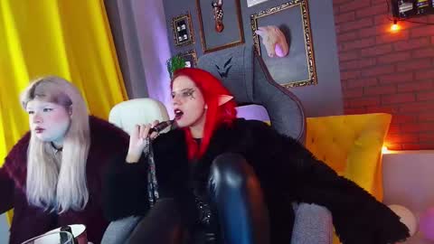 Snapshot of nitanihil chatting on October 16, 2025, 8:54 pm Nita online show from October 16, 2025, 8:54 pm