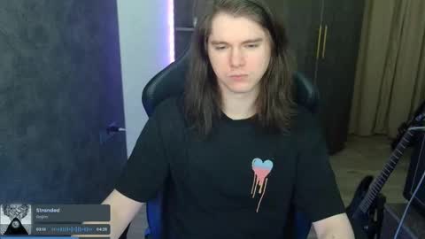 Snapshot of nitroshade chatting on February 17, 2025, 12:10 am nitroshade online show from February 17, 2025, 12:10 am