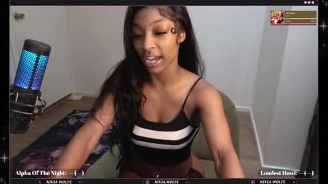Snapshot of niviawolfe chatting on May 30, 2026, 1:57 am NIVIA WOLFE online show from May 30, 2026, 1:57 am