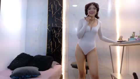   online show from July 31, 2026, 12:59 pm
