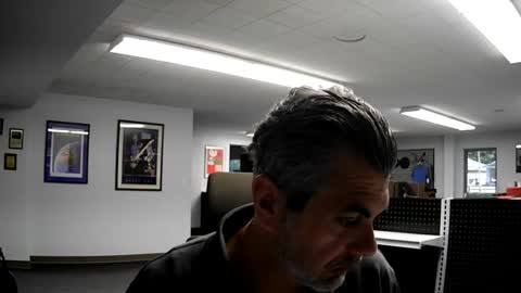 nklado18 online show from October 20, 2025, 2:39 pm