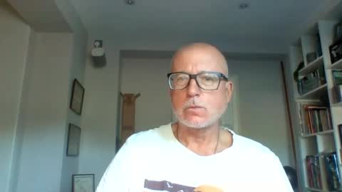 Snapshot of nmmm124347 chatting on July 20, 2026, 9:01 am nmmm124347 online show from July 20, 2026, 9:01 am