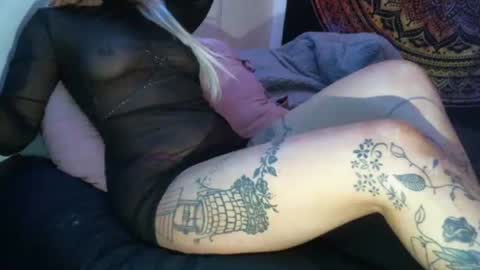 Leah online show from December 16, 2024, 10:08 am