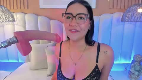 Noa online show from February 27, 2026, 2:55 am