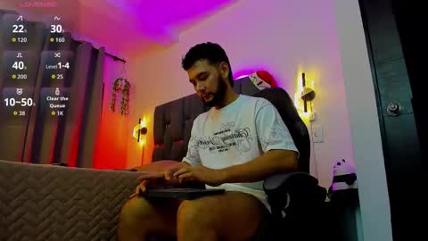 NOAH online show from December 20, 2025, 2:40 am