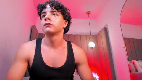 noah_delacroix online show from May 30, 2026, 10:29 pm