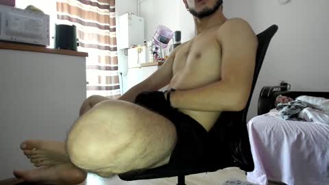 Snapshot of noah_happy07 chatting on January 16, 2025, 7:38 am Noah online show from January 16, 2025, 7:38 am