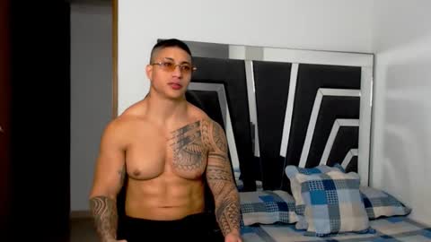 Noah Harris01 online show from April 8, 2026, 4:45 am