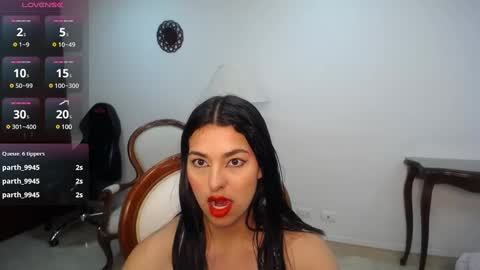 Noah  online show from February 3, 2025, 7:21 pm