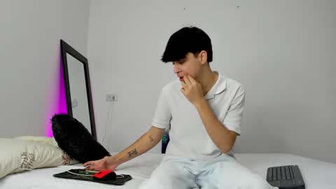 Noah online show from September 9, 2025, 8:19 pm