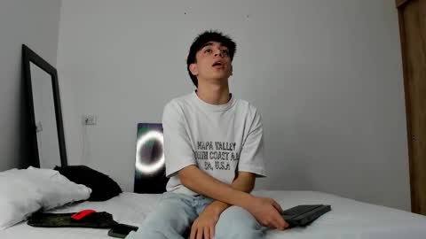 Noah online show from September 11, 2025, 8:53 pm