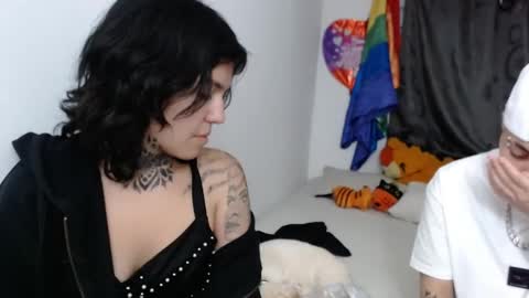 noah hehim    online show from January 3, 2025, 11:55 pm