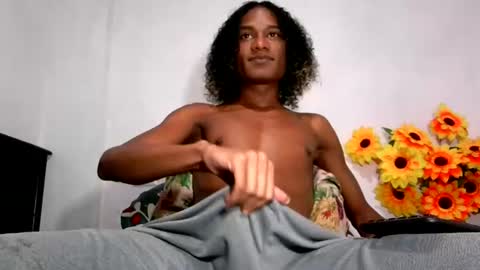 Snapshot of noah_miller7 chatting on June 20, 2026, 9:01 am Noah Millers online show from June 20, 2026, 9:01 am