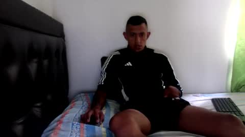 Snapshot of noah_roberts_ chatting on March 24, 2026, 5:40 pm Noah online show from March 24, 2026, 5:40 pm