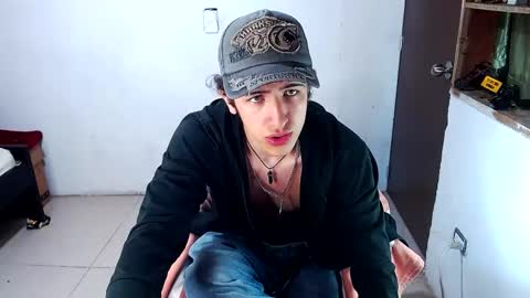 Kervs online show from May 13, 2026, 8:49 pm