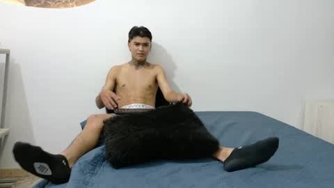 Snapshot of noahcarter_ chatting on June 1, 2026, 3:19 am online show from June 1, 2026, 3:19 am