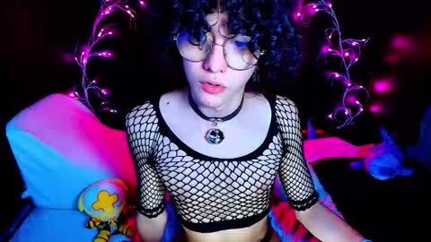 Noah Xtar online show from October 3, 2025, 7:38 am