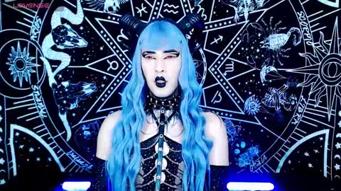 caroline online show from October 9, 2025, 2:59 pm