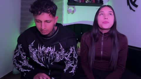 Jean Y Isa online show from April 10, 2026, 5:12 am