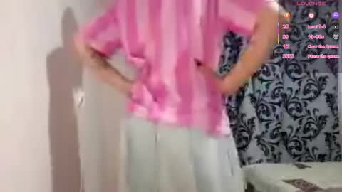 Snapshot of noelfebus chatting on December 4, 2025, 3:38 am Ann online show from December 4, 2025, 3:38 am