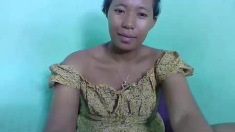 Snapshot of noellah chatting on April 21, 2026, 5:06 pm noellah online show from April 21, 2026, 5:06 pm