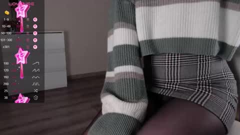 Snapshot of noelleneptune chatting on November 2, 2025, 11:07 pm noelleneptune online show from November 2, 2025, 11:07 pm