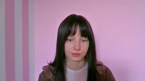 Noemi online show from March 12, 2026, 7:03 am