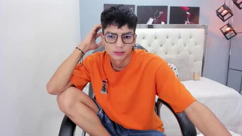 Noha Scott online show from March 18, 2026, 10:57 pm