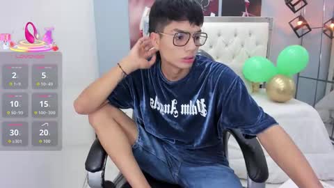 Noha Scott online show from March 19, 2026, 11:09 pm