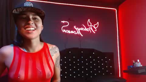 Snapshot of noha_thomson chatting on June 26, 2026, 7:18 pm Noha Thomson online show from June 26, 2026, 7:18 pm