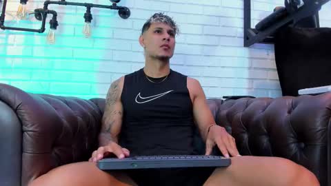 Snapshot of nohanhunter chatting on October 18, 2025, 11:33 am nohanhunter online show from October 18, 2025, 11:33 am