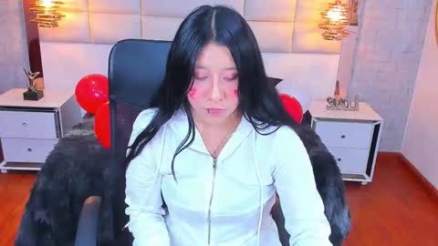 Snapshot of nohemi_louse chatting on February 14, 2026, 7:10 pm Nohemi online show from February 14, 2026, 7:10 pm