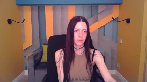 NoirDiva online show from May 4, 2026, 5:47 am