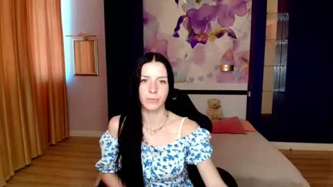 Snapshot of noirdiva chatting on June 25, 2026, 6:40 am NoirDiva online show from June 25, 2026, 6:40 am