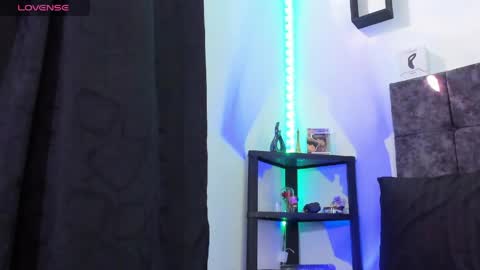 Nolan  online show from April 15, 2026, 7:58 pm