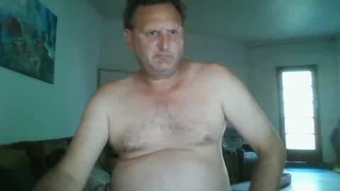 Nollie online show from March 7, 2025, 3:07 pm