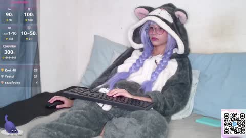 nonawhitemm online show from December 7, 2024, 5:04 am