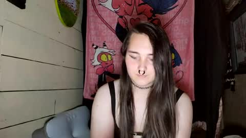 Snapshot of nonbinarybeauty20 chatting on July 2, 2026, 10:10 am nonbinarybeauty20 online show from July 2, 2026, 10:10 am