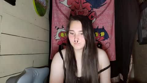 Snapshot of nonbinarybeauty20 chatting on July 14, 2026, 6:07 am nonbinarybeauty20 online show from July 14, 2026, 6:07 am