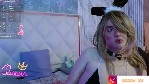 nooah_tay online show from February 3, 2026, 6:22 am